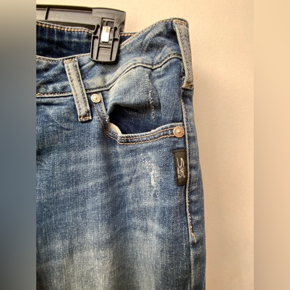 Silver Jeans Elyse Slim Boot Jeans - Picture 3 of 8